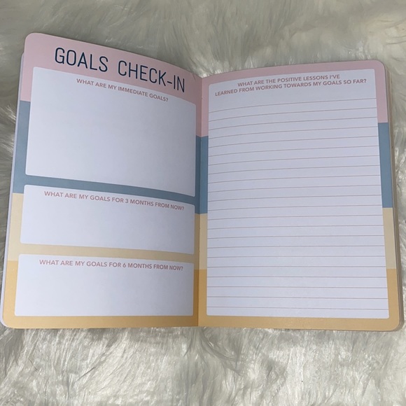 Molly & Rex Guided Journal with Assorted Full Color Page Goal Planner Journal - Picture 5 of 6